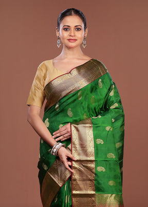 Green Handloom Kanchipuram Pure Silk Saree With Blouse Piece
