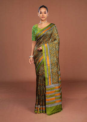 Green Printed Pure Silk Saree Without Blouse Piece