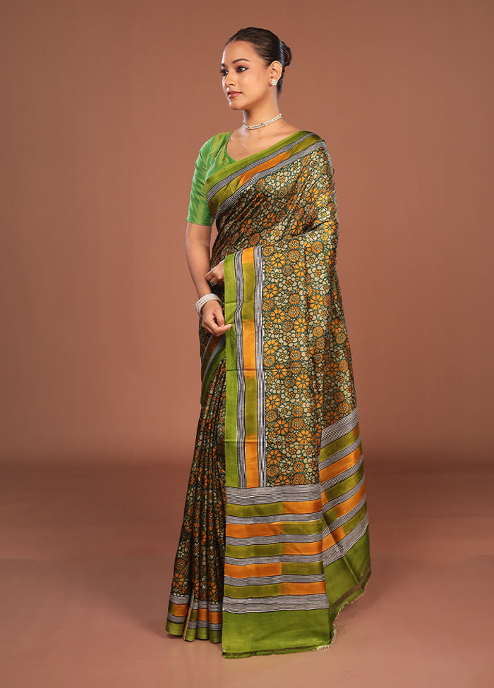 Green Printed Pure Silk Saree Without Blouse Piece