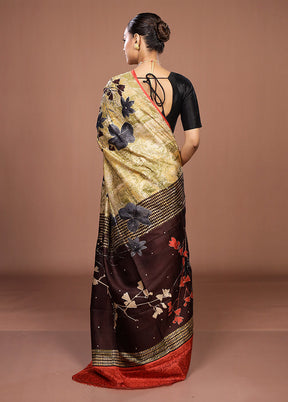 Green Handloom Tussar Pure Silk Saree With Blouse Piece