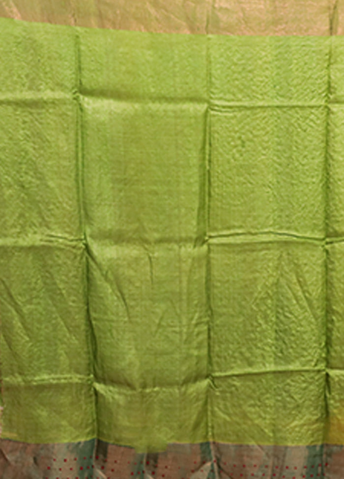 Green Handloom Tussar Pure Silk Saree With Blouse Piece
