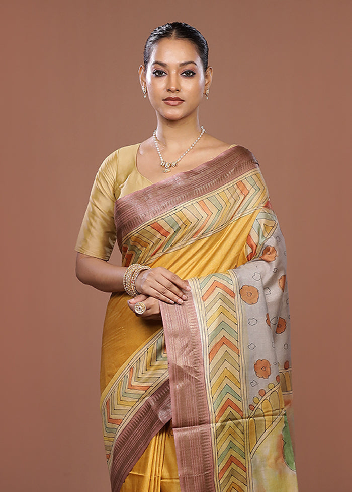 Green Handloom Tussar Pure Silk Saree With Blouse Piece