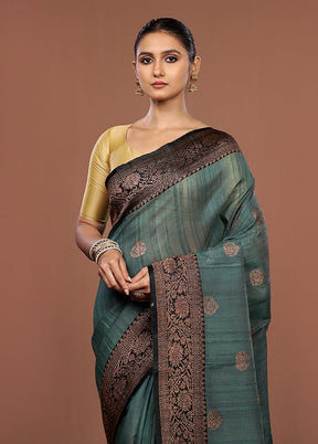 Green Handloom Tussar Pure Silk Saree With Blouse Piece