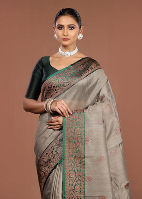 Grey Handloom Tussar Pure Silk Saree With Blouse Piece