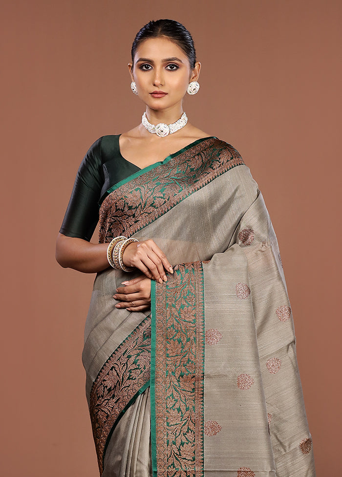Grey Handloom Tussar Pure Silk Saree With Blouse Piece