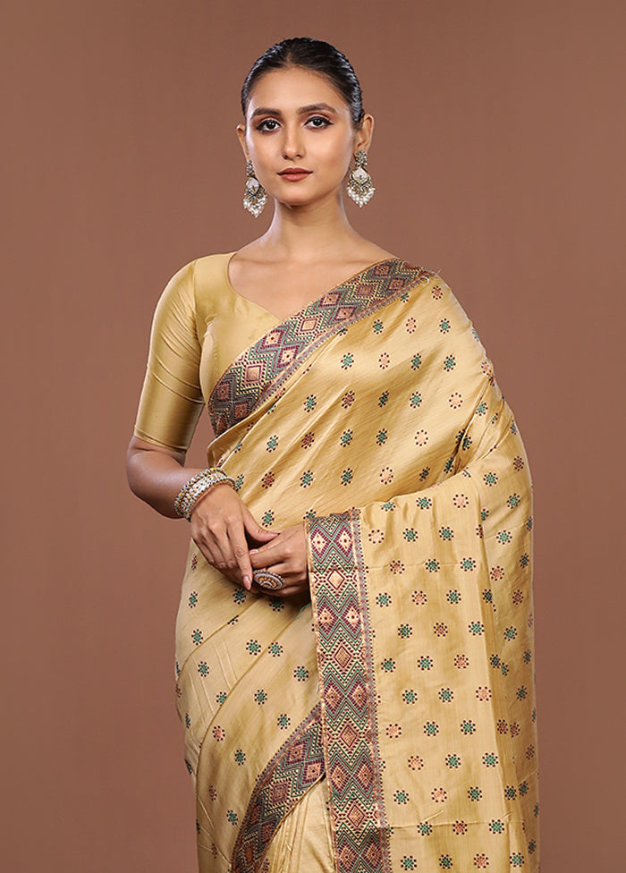 Cream Assam Silk Saree With Blouse Piece
