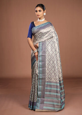 Cream Kora Silk Saree With Blouse Piece