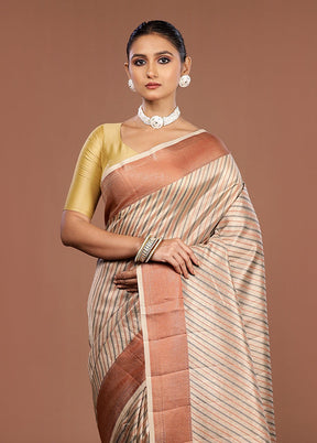 Cream Kora Silk Saree With Blouse Piece
