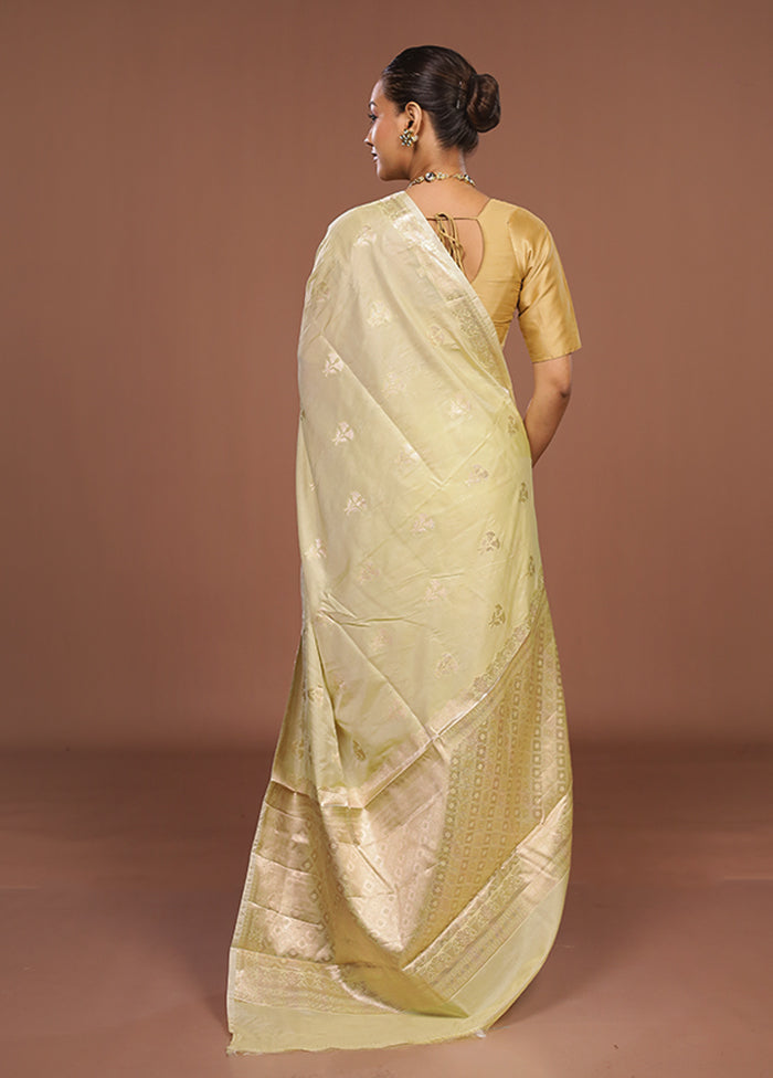 Green Dupion Silk Saree With Blouse Piece