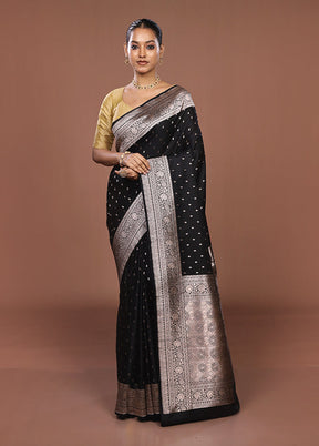 Black Katan Silk Saree With Blouse Piece
