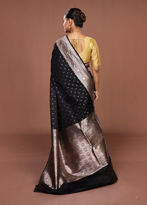 Black Katan Silk Saree With Blouse Piece
