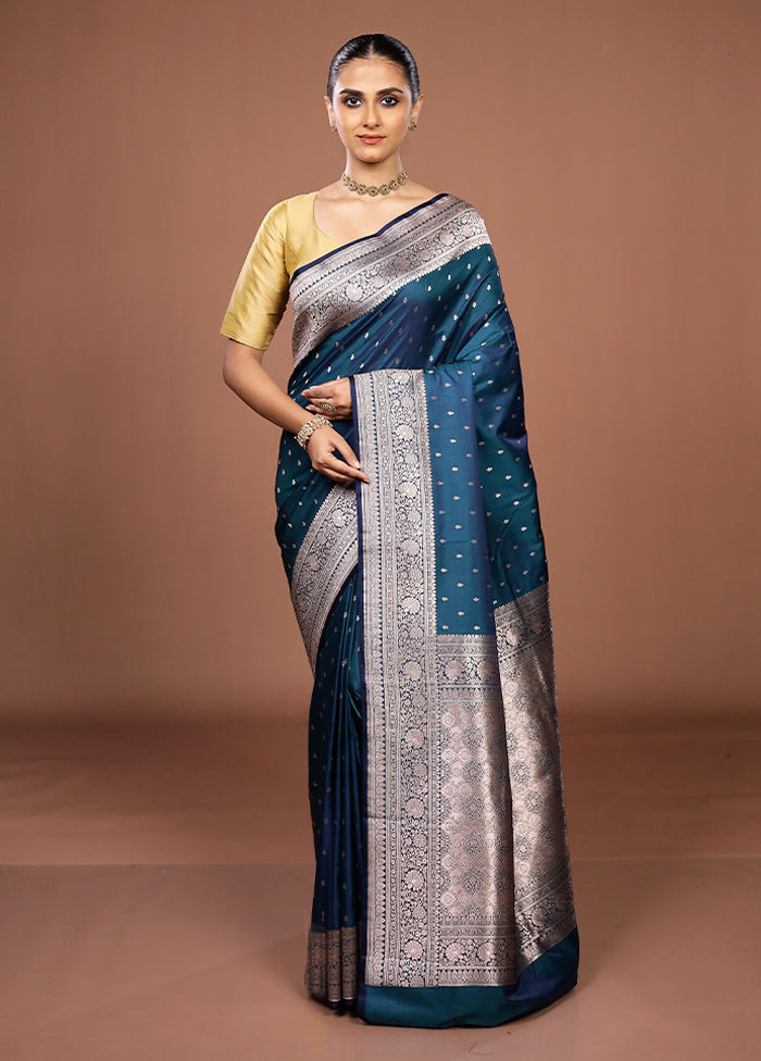 Blue Katan Silk Saree With Blouse Piece