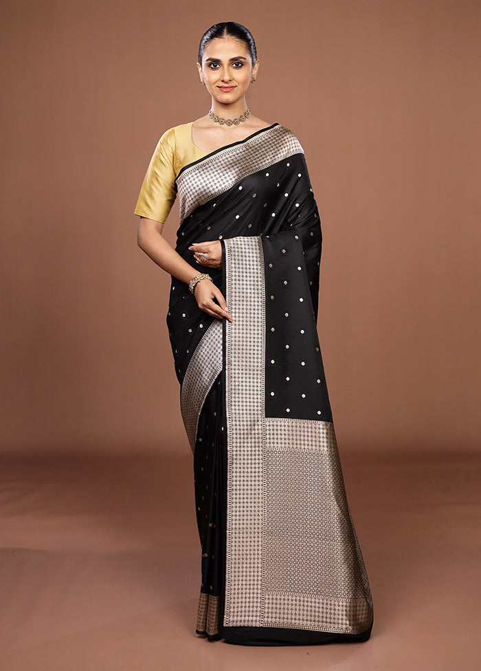 Black Katan Silk Saree With Blouse Piece