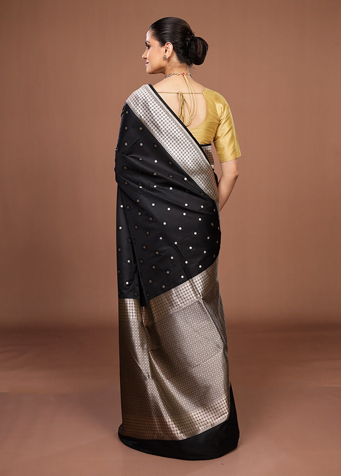 Black Katan Silk Saree With Blouse Piece