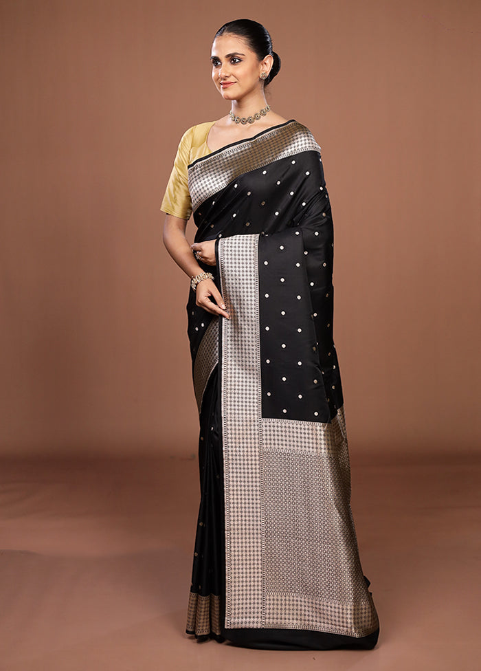 Black Katan Silk Saree With Blouse Piece