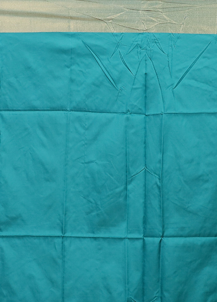 Green Dupion Silk Saree With Blouse Piece