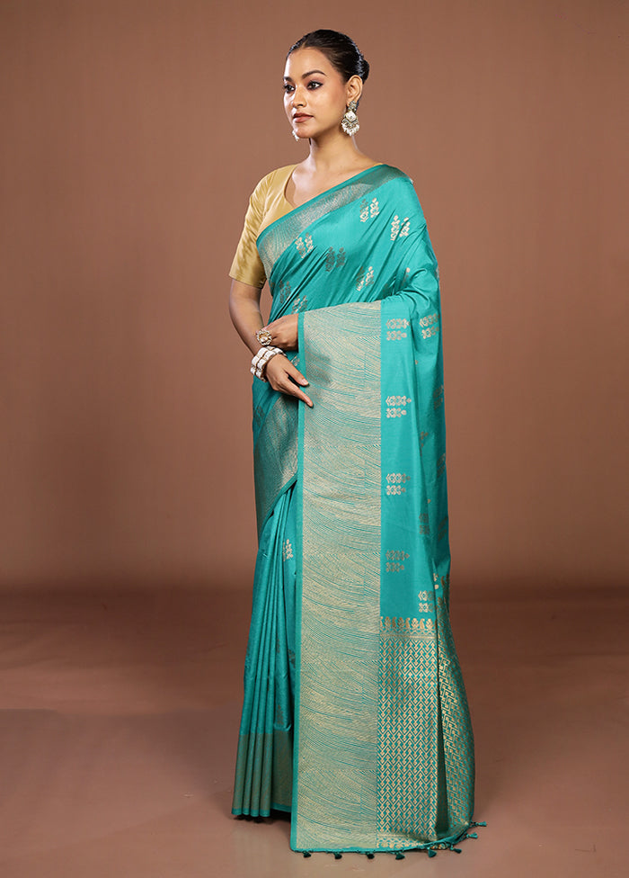Green Dupion Silk Saree With Blouse Piece