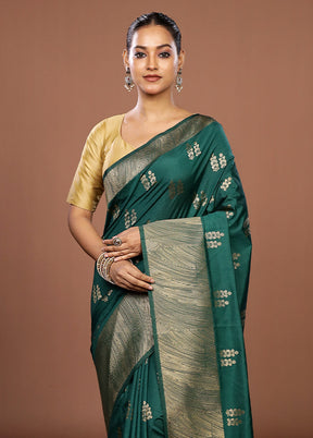 Green Dupion Silk Saree With Blouse Piece