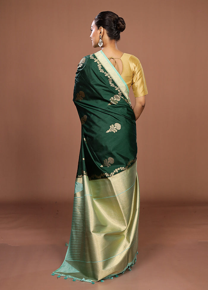 Green Dupion Silk Saree With Blouse Piece