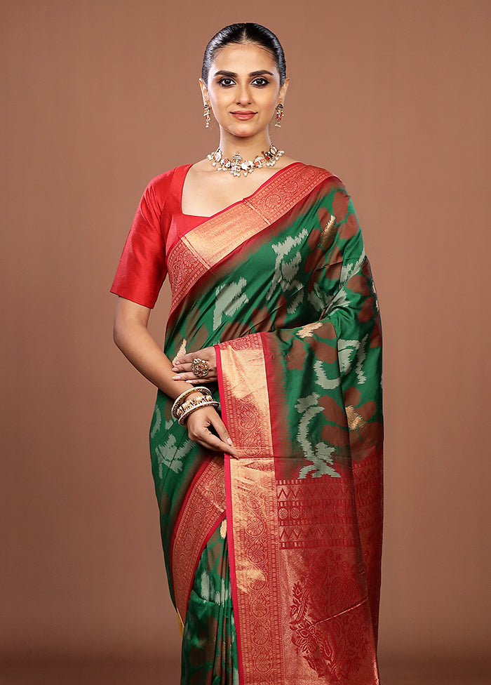 Green Dupion Silk Saree With Blouse Piece