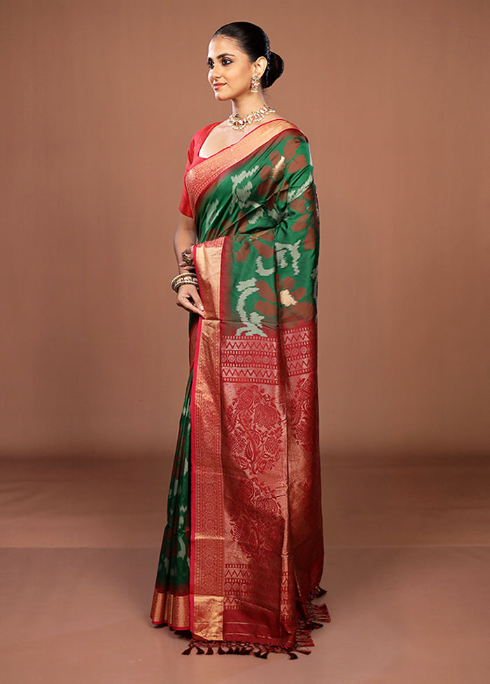 Green Dupion Silk Saree With Blouse Piece