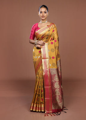 Yellow Kanjivaram Silk Saree With Blouse Piece