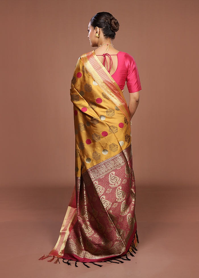 Yellow Kanjivaram Silk Saree With Blouse Piece