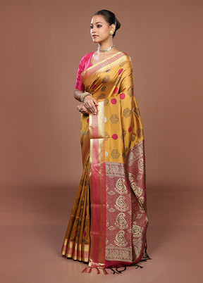 Yellow Kanjivaram Silk Saree With Blouse Piece