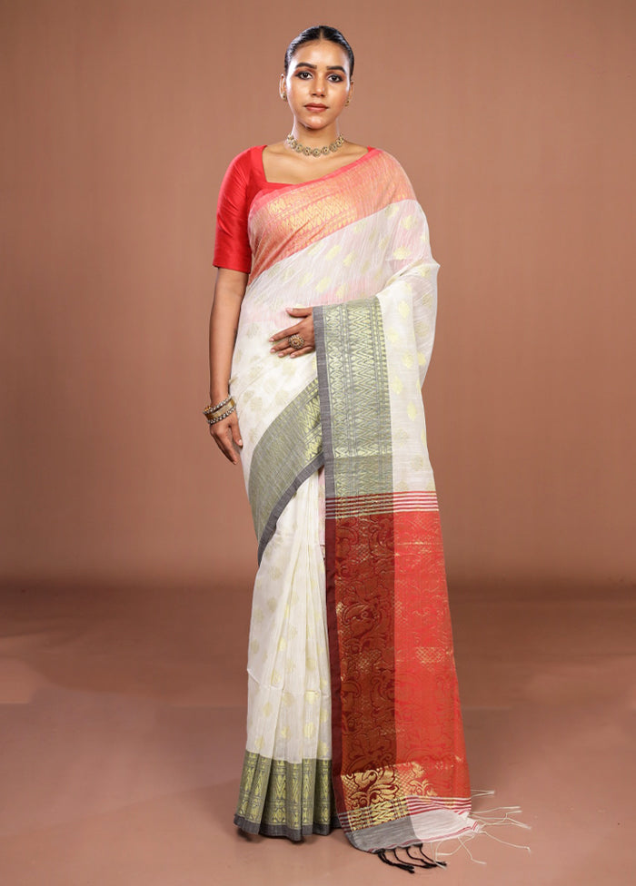 White Matka Silk Saree With Blouse Piece