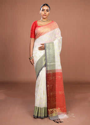 White Matka Silk Saree With Blouse Piece