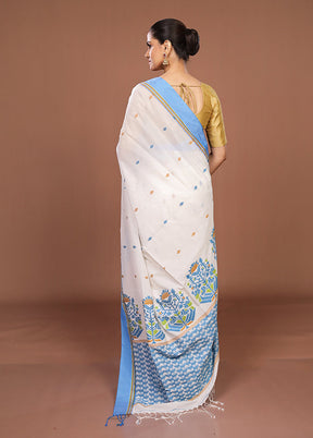 White Matka Silk Saree With Blouse Piece