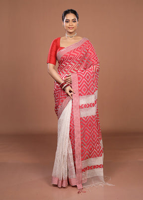Cream Matka Silk Saree With Blouse Piece