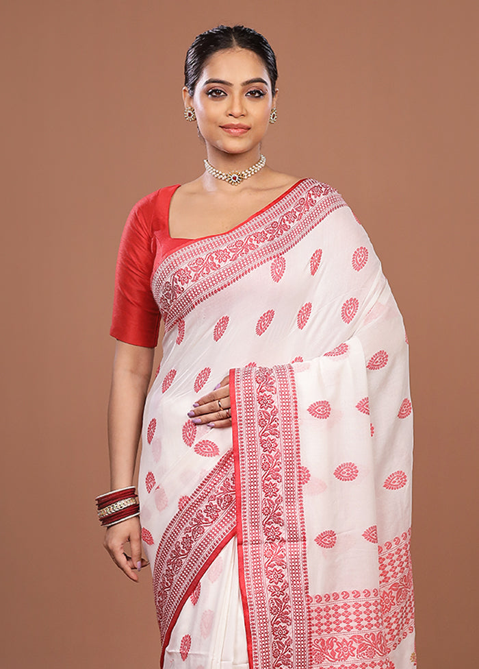 White Matka Silk Saree With Blouse Piece