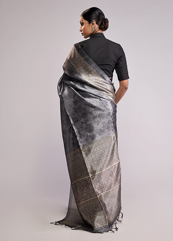 Grey Tussar Silk Saree With Blouse Piece
