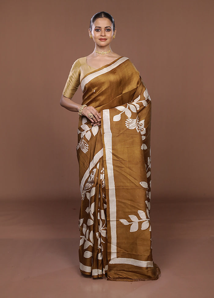Cream Printed Pure Silk Saree Without Blouse Piece