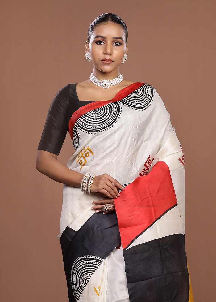 Cream Printed Pure Silk Saree Without Blouse Piece