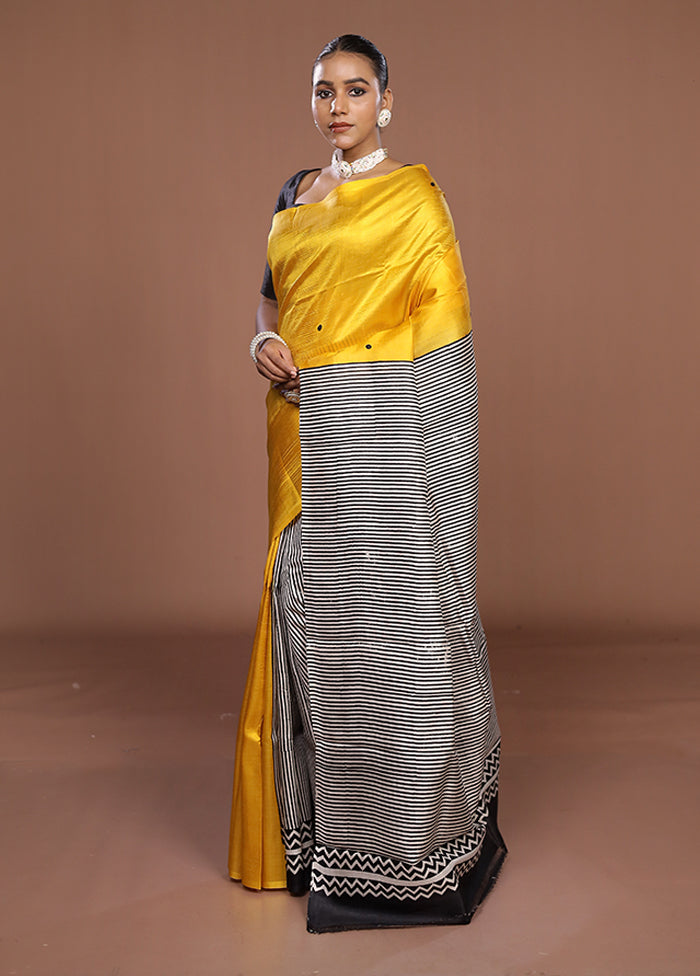Yellow Printed Pure Silk Saree Without Blouse Piece
