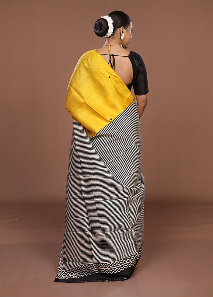 Black Printed Pure Silk Saree Without Blouse Piece