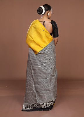 Black Printed Pure Silk Saree Without Blouse Piece