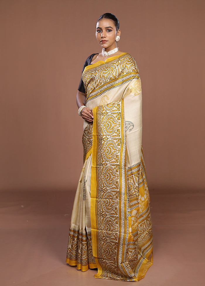 Cream Printed Pure Silk Saree Without Blouse Piece