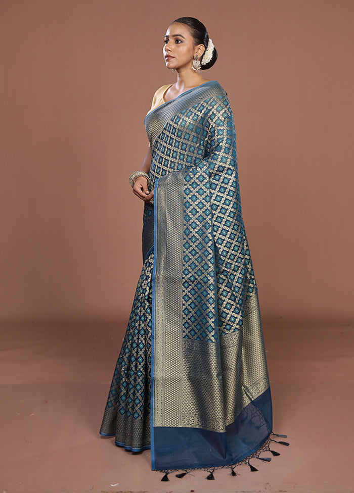 Green Kora Silk Saree With Blouse Piece