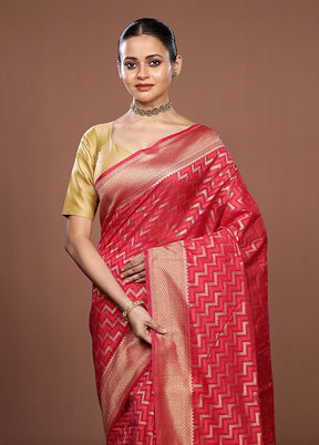 Red Kora Silk Saree With Blouse Piece