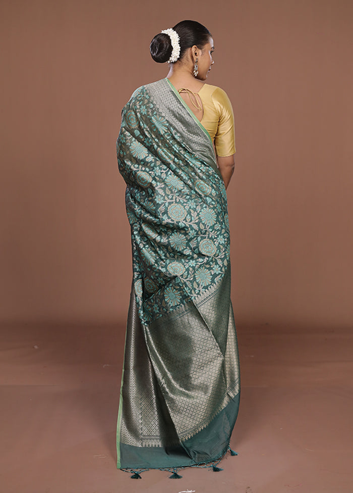 Green Kora Silk Saree With Blouse Piece