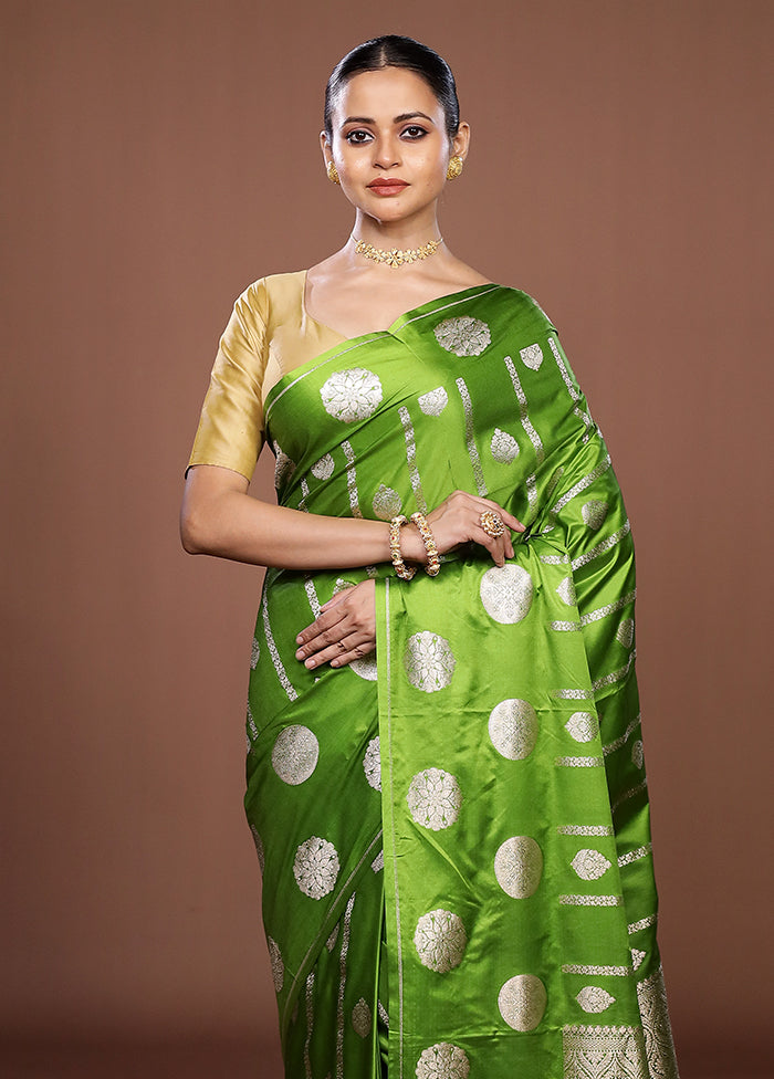 Green Dupion Silk Saree With Blouse Piece