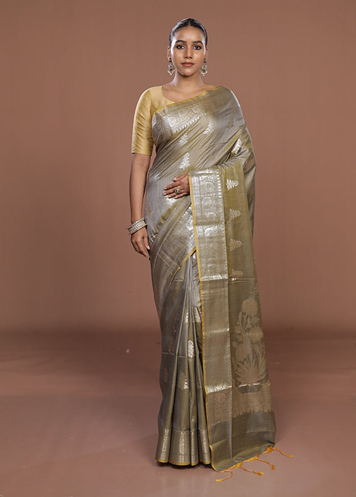 Grey Dupion Silk Saree With Blouse Piece