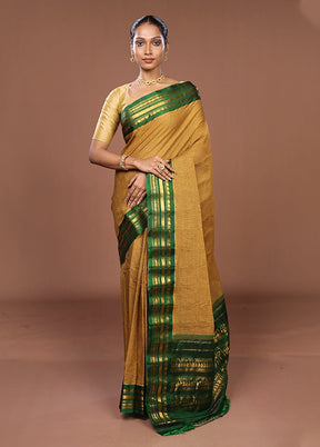 Yellow Gadwal Pure Silk Saree Without Blouse Piece