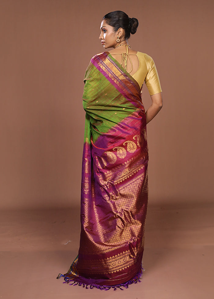 Green Gadwal Pure Silk Saree Without Blouse Piece
