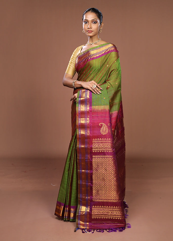 Green Gadwal Pure Silk Saree Without Blouse Piece