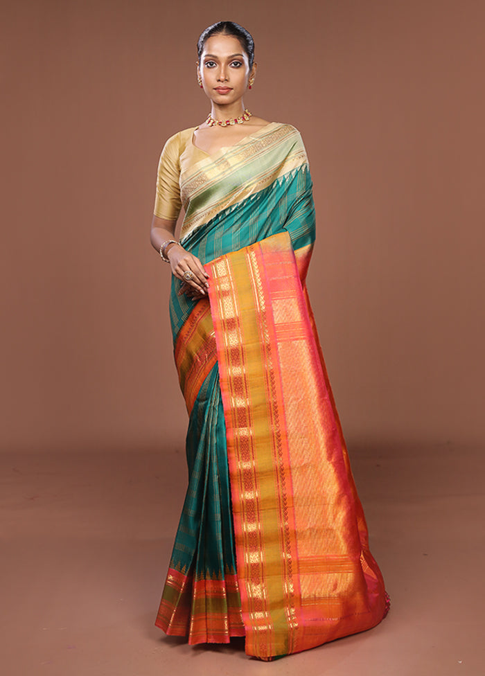 Green Gadwal Pure Silk Saree Without Blouse Piece