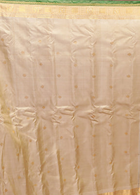 Grey Gadwal Pure Silk Saree Without Blouse Piece